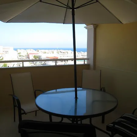 Torremar Iv Apartment